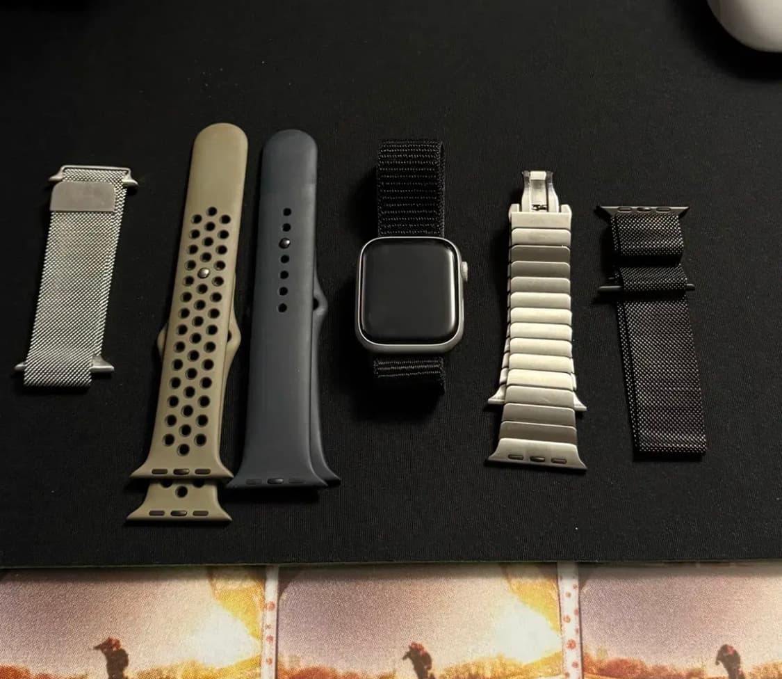 [OS] 애플워치 8 셀룰러 알루미늄 실버 화이트밴드 상품이미지1