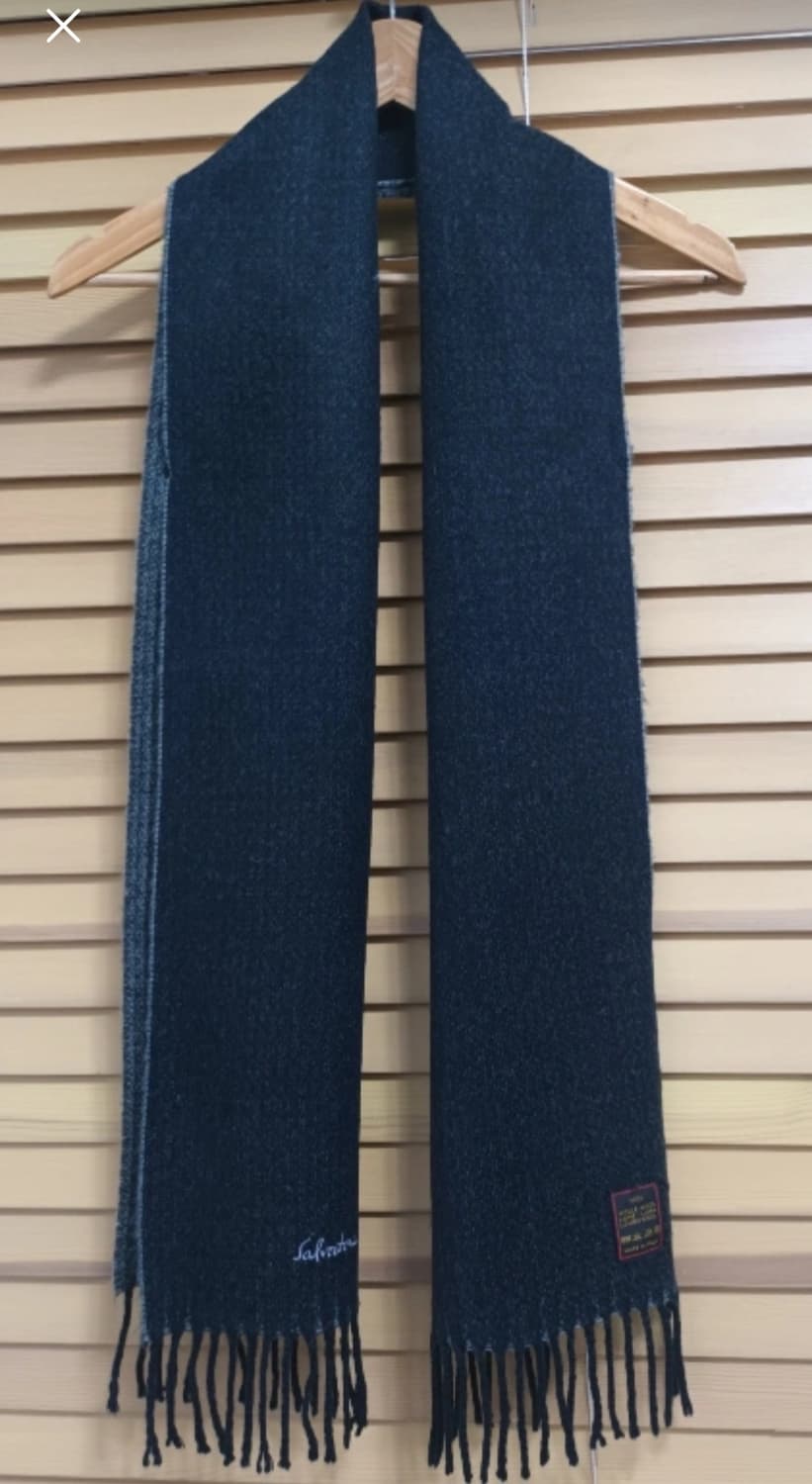 살바토레페라가모 라나울 머플러
 상품이미지7