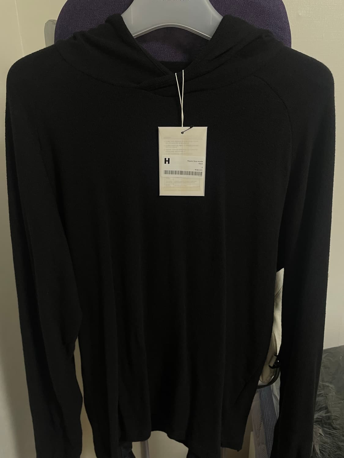 해칭룸 베이스 후드 블랙 상품이미지1