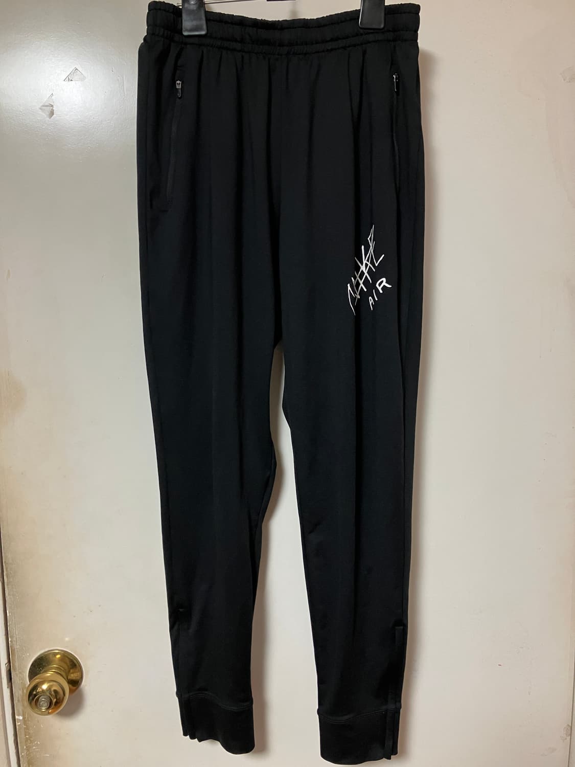 나이키 에센셜 러닝 트랙팬츠 상품이미지1