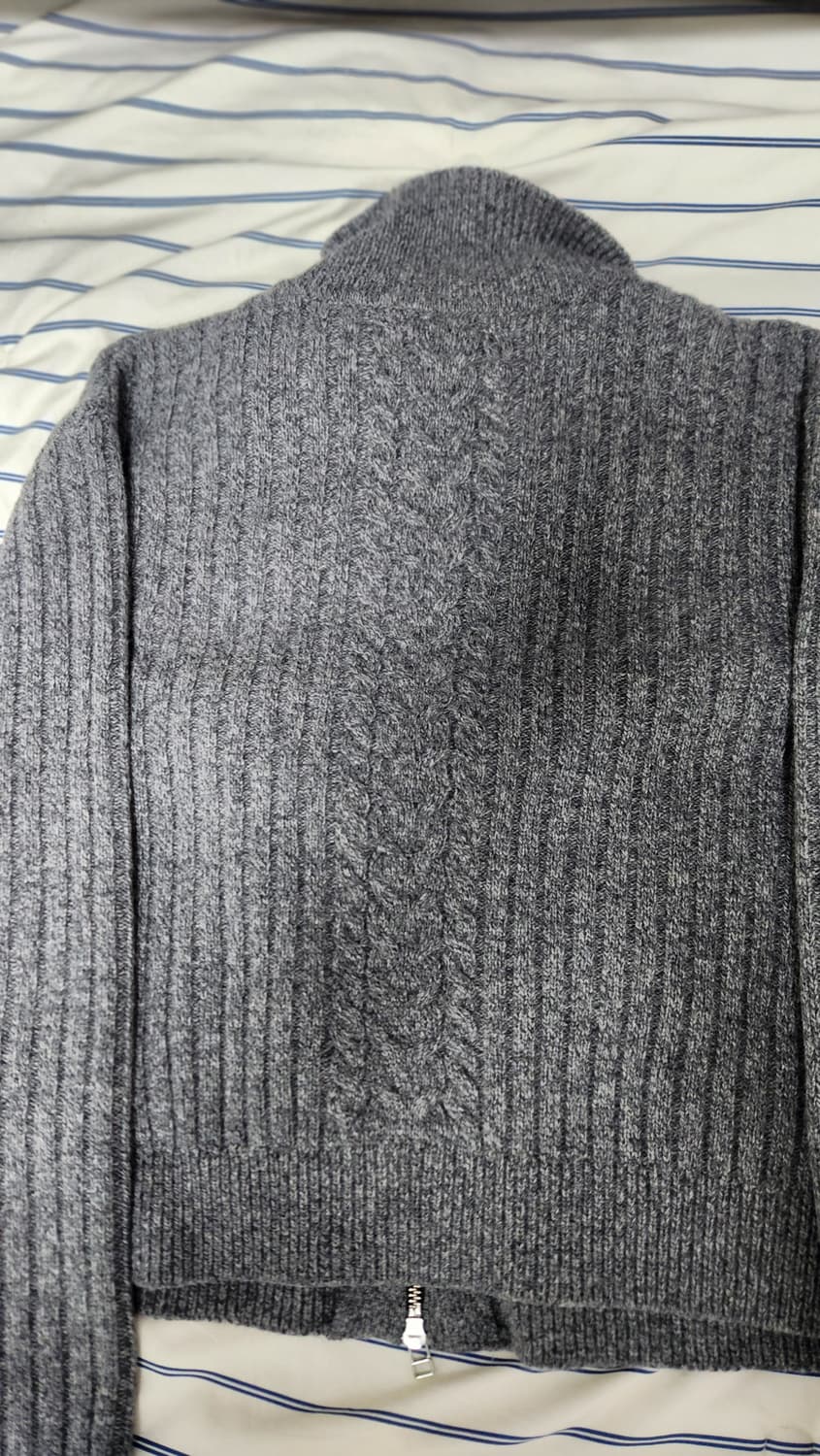 웨이비니스 그레이 카라니트집업 상품이미지4