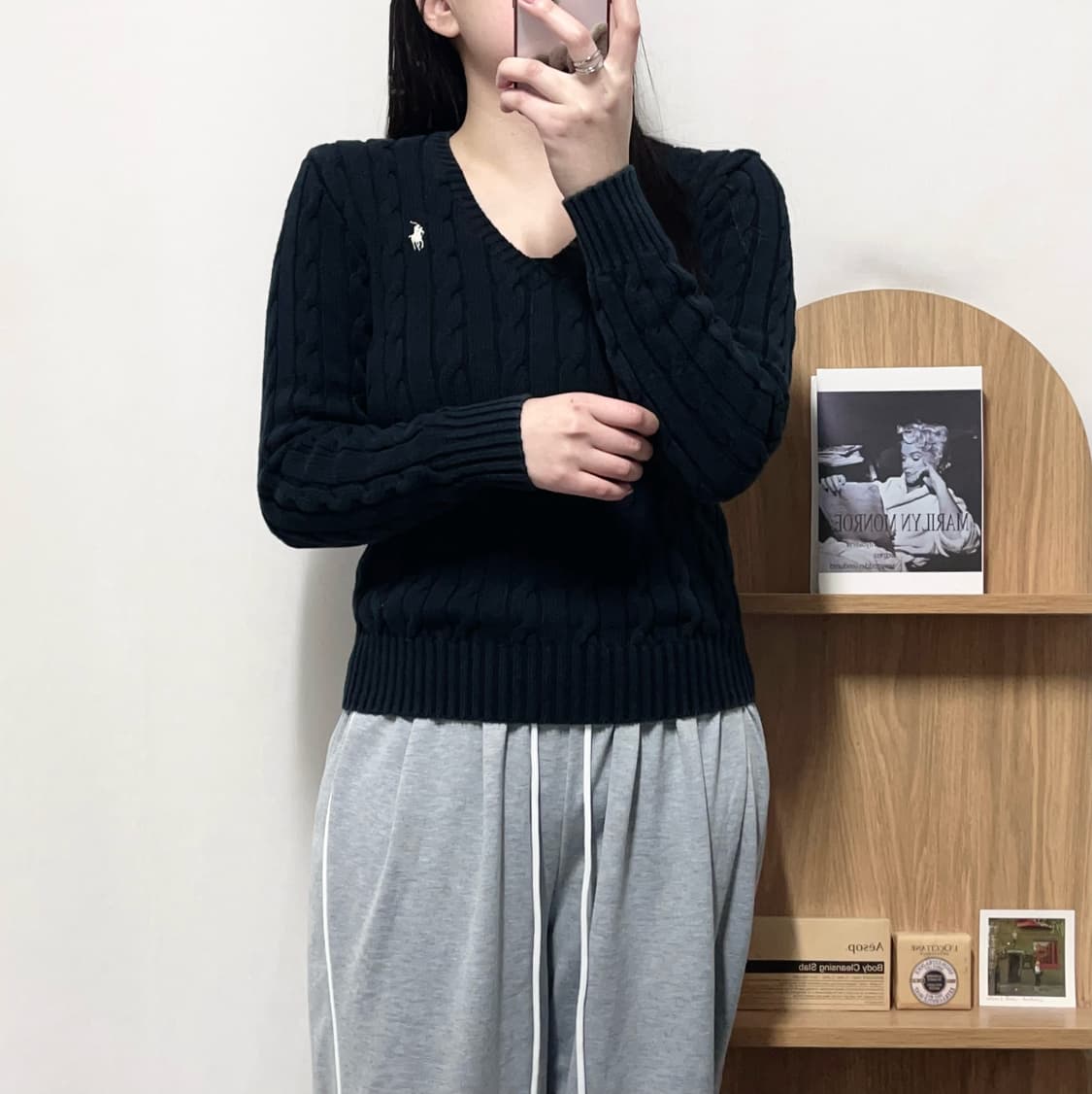 [정품] 폴로 블랙 / 화이트포니 꽈배기 브이넥 니트 [ S ] 상품이미지1