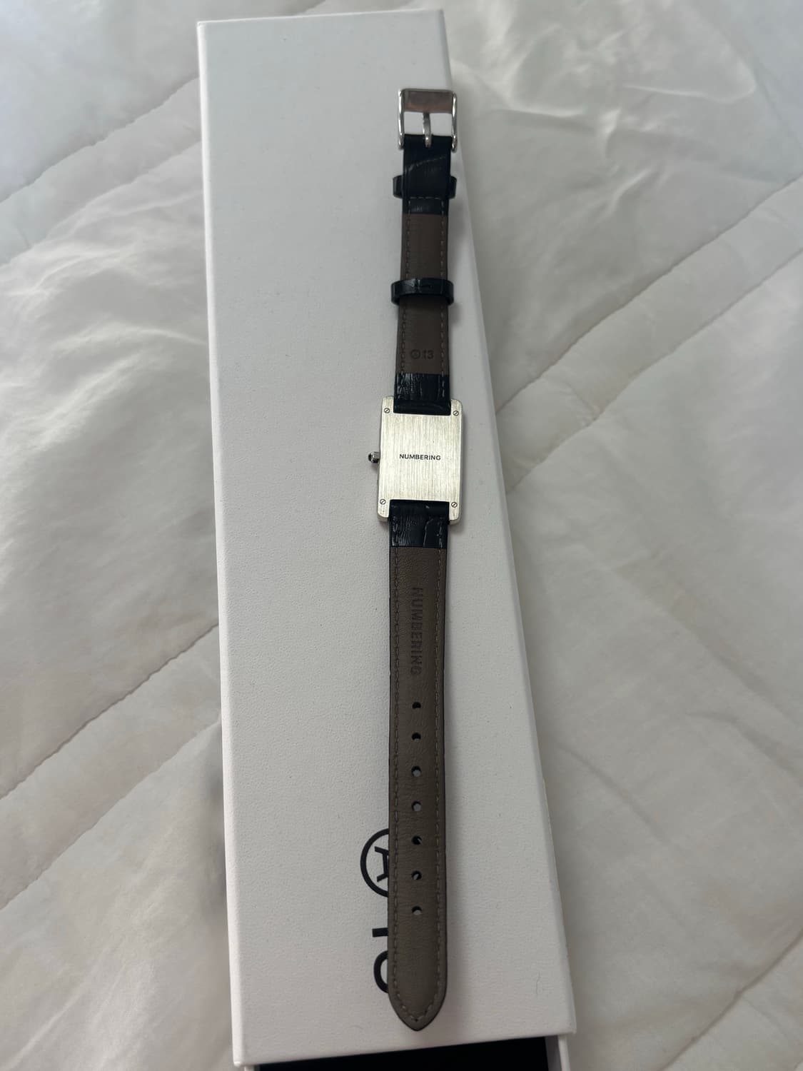 넘버링 #1901 A13 워치 브레이슬릿 블랙/실버 상품이미지4