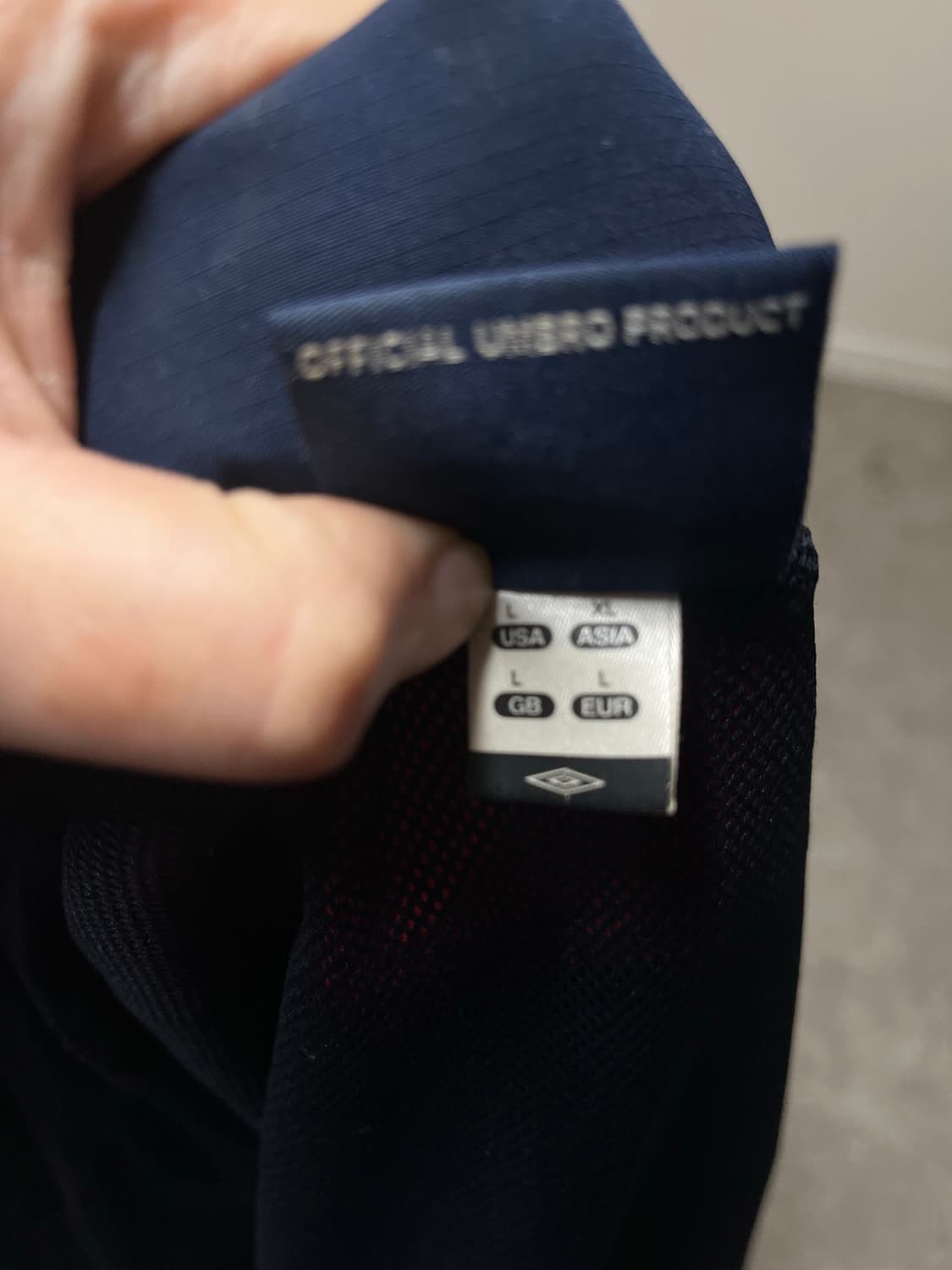 엄브로 잉글랜드 바람막이 상품이미지4