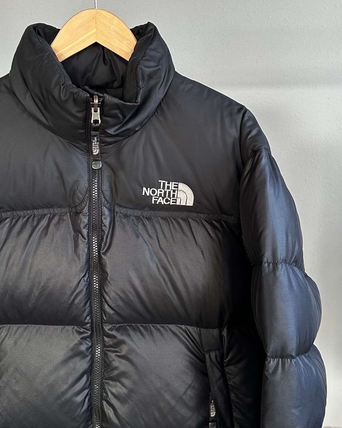 [M-L]노스페이스 구형 눕시 700 경량 패딩 상품이미지2