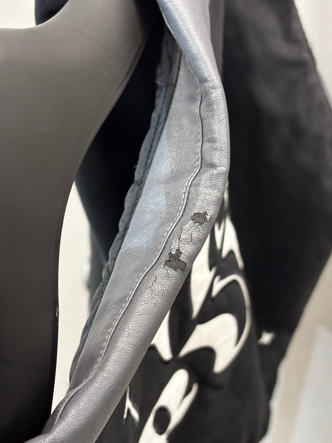 LUVISTRUE 러브이즈트루 바시티 자켓 FREE 상품이미지7