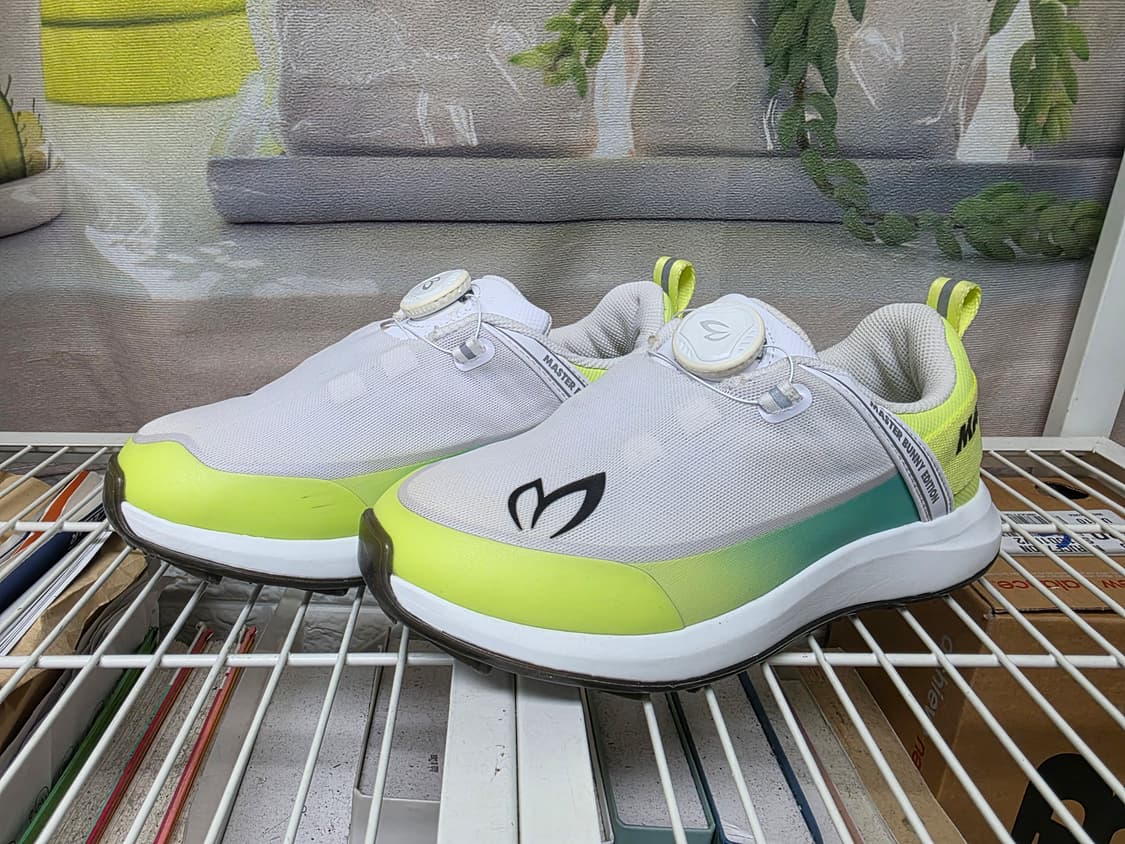 마스터바니 여성골프화 230 에어로 라이트 보아 스파이크리스  HD33 상품이미지1