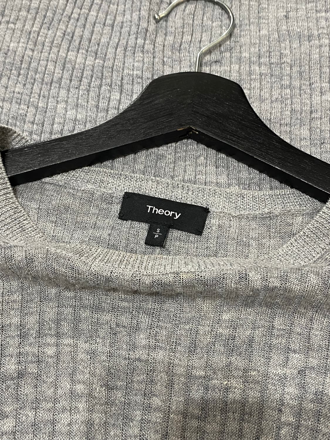 Theory 언발 숏슬리브 니트 상품이미지5