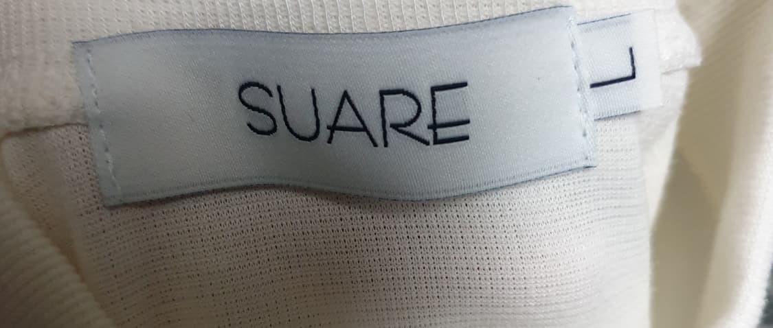 수아레 하프 터틀넥 니트 아이보리 (L) 상품이미지2