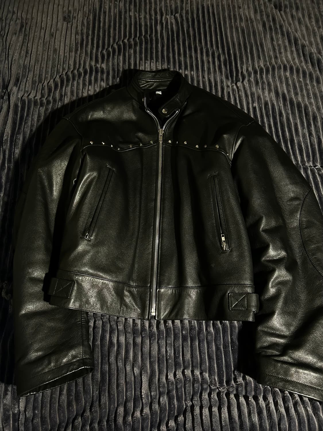 Cow Leather Stud Bomber Jacket 상품이미지1