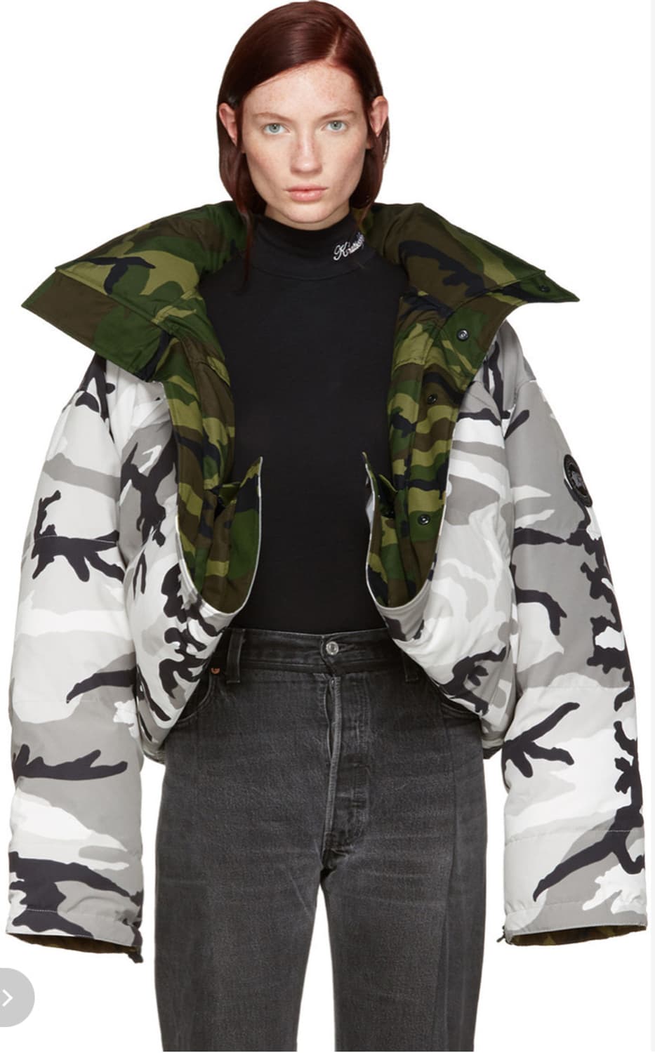 베트멍 x 캐나다구스 신상 카모 맥밀란 리버시블 패딩 여성 S사이즈 상품이미지1