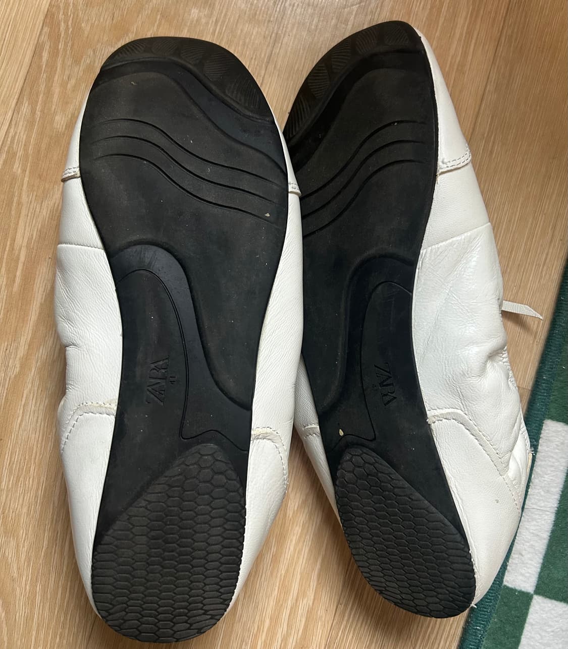 자라 겉감100% 염소가죽 레이스업 플랫슈즈 화이트 41 사이즈 상품이미지4