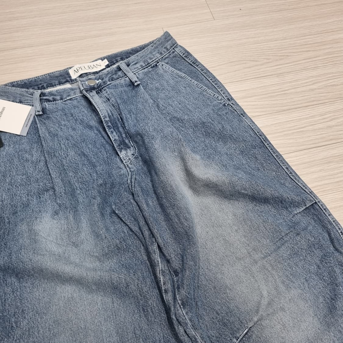 [새상품] 아르반 투 턱 데님 팬츠 블루그레이 2사이즈(m사이즈) 상품이미지1