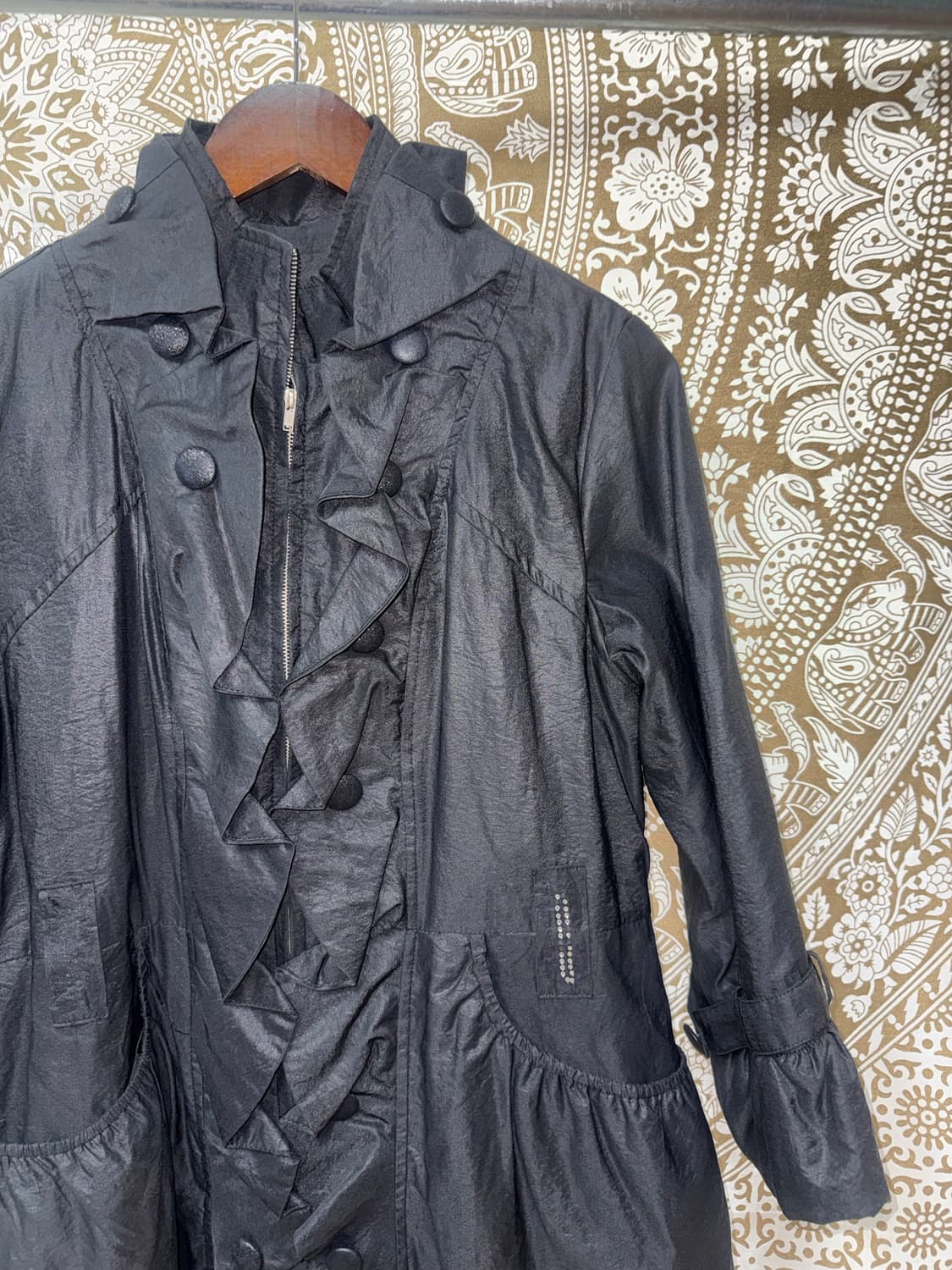 빈티지 여성 프릴 버튼 디테일 롱 코트 자켓  상품이미지4