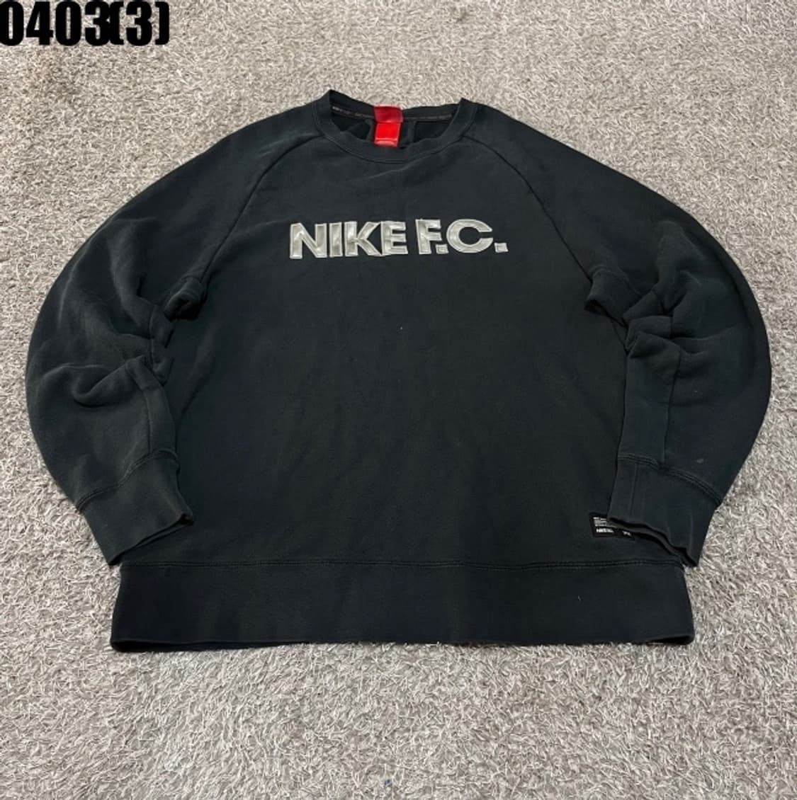 나이키 맨투맨 상품이미지1