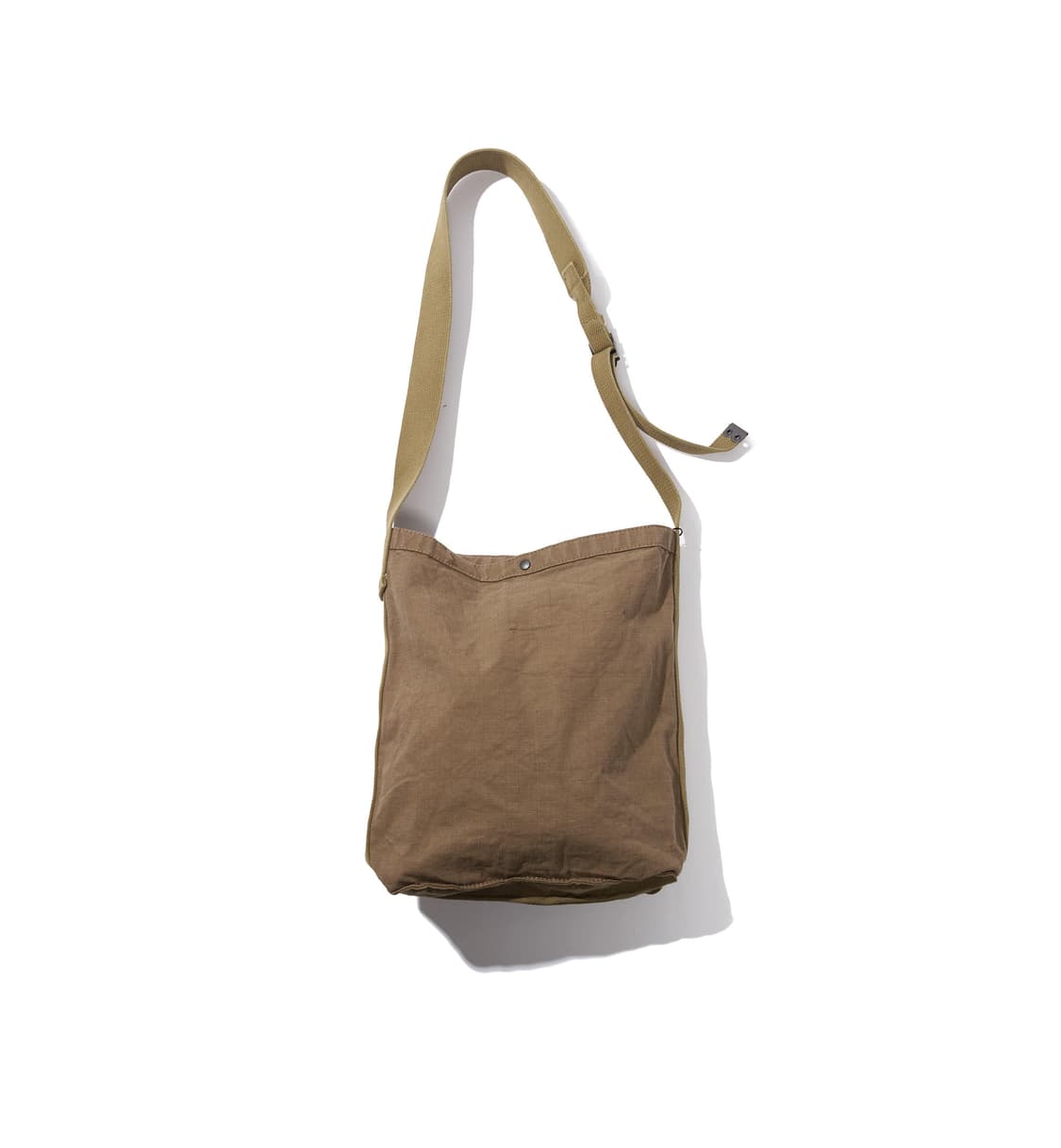 나이젤 카본 메일 백 카키 상품이미지2