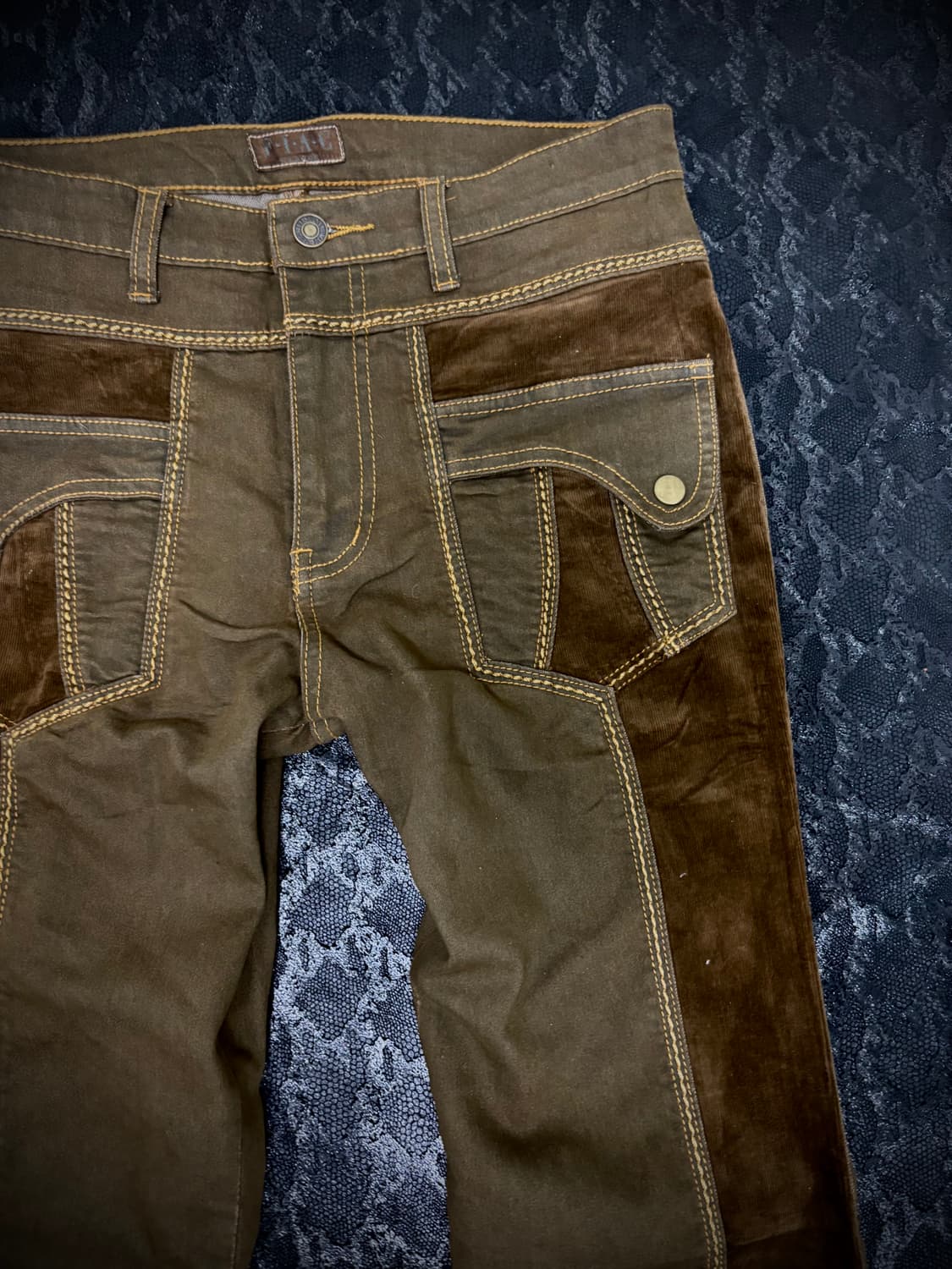 “Vintage” Western Mood Side Corduroy Det 상품이미지4
