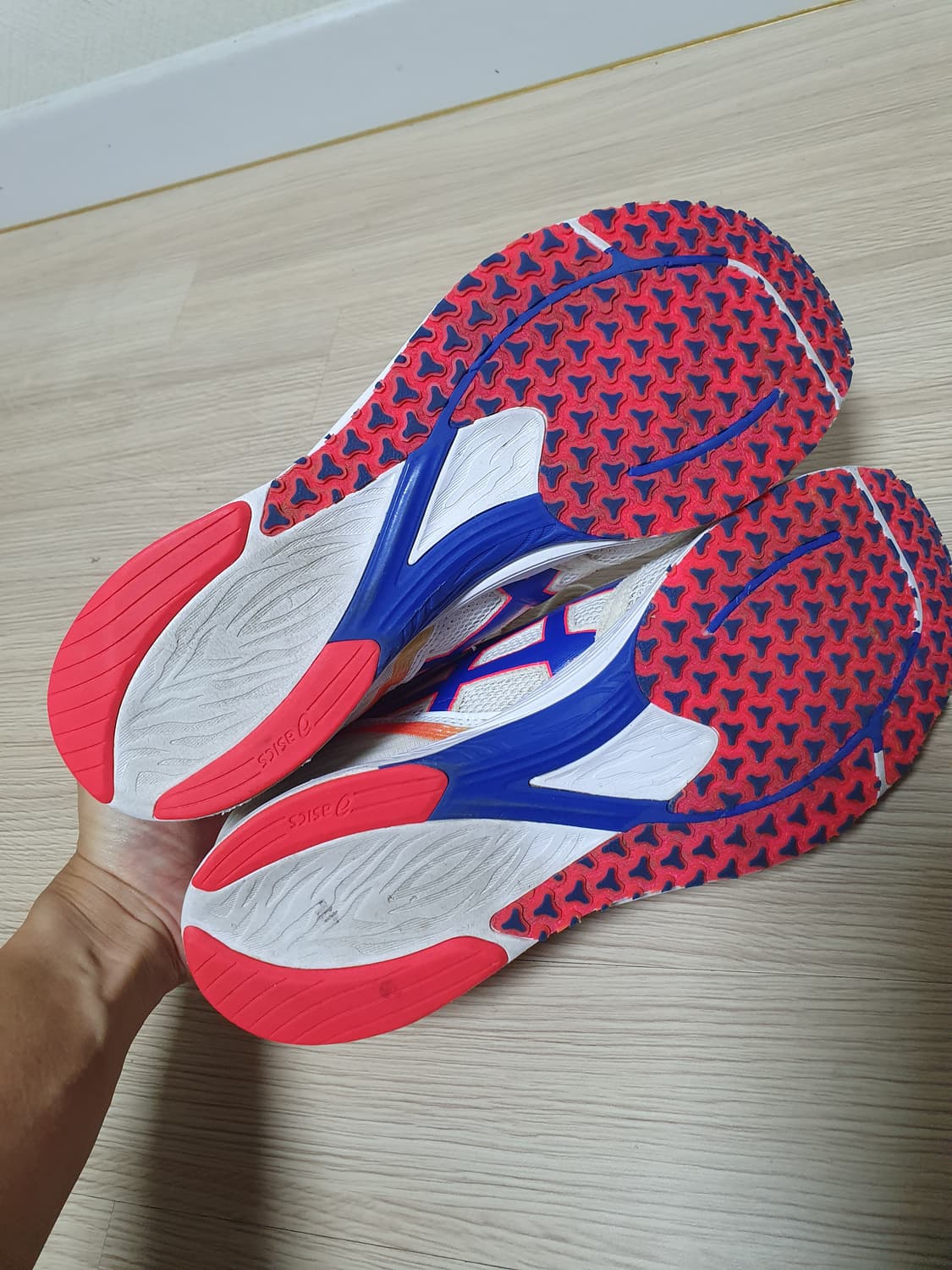 아식스 타사엣지 러닝화 285 상품이미지7