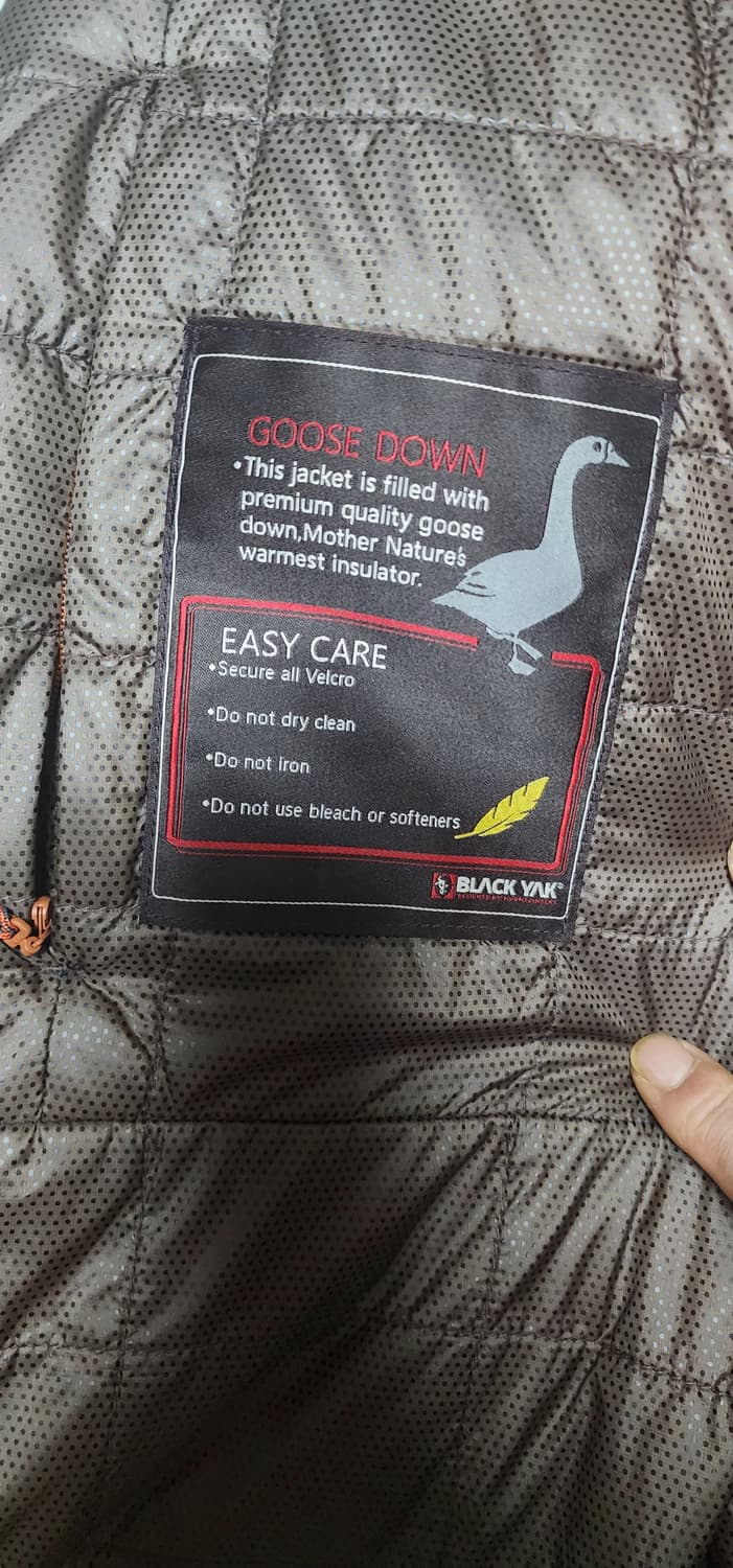 블랙야크 대장 프리미엄구스다운 패딩점퍼115 실측110새급 상품이미지3