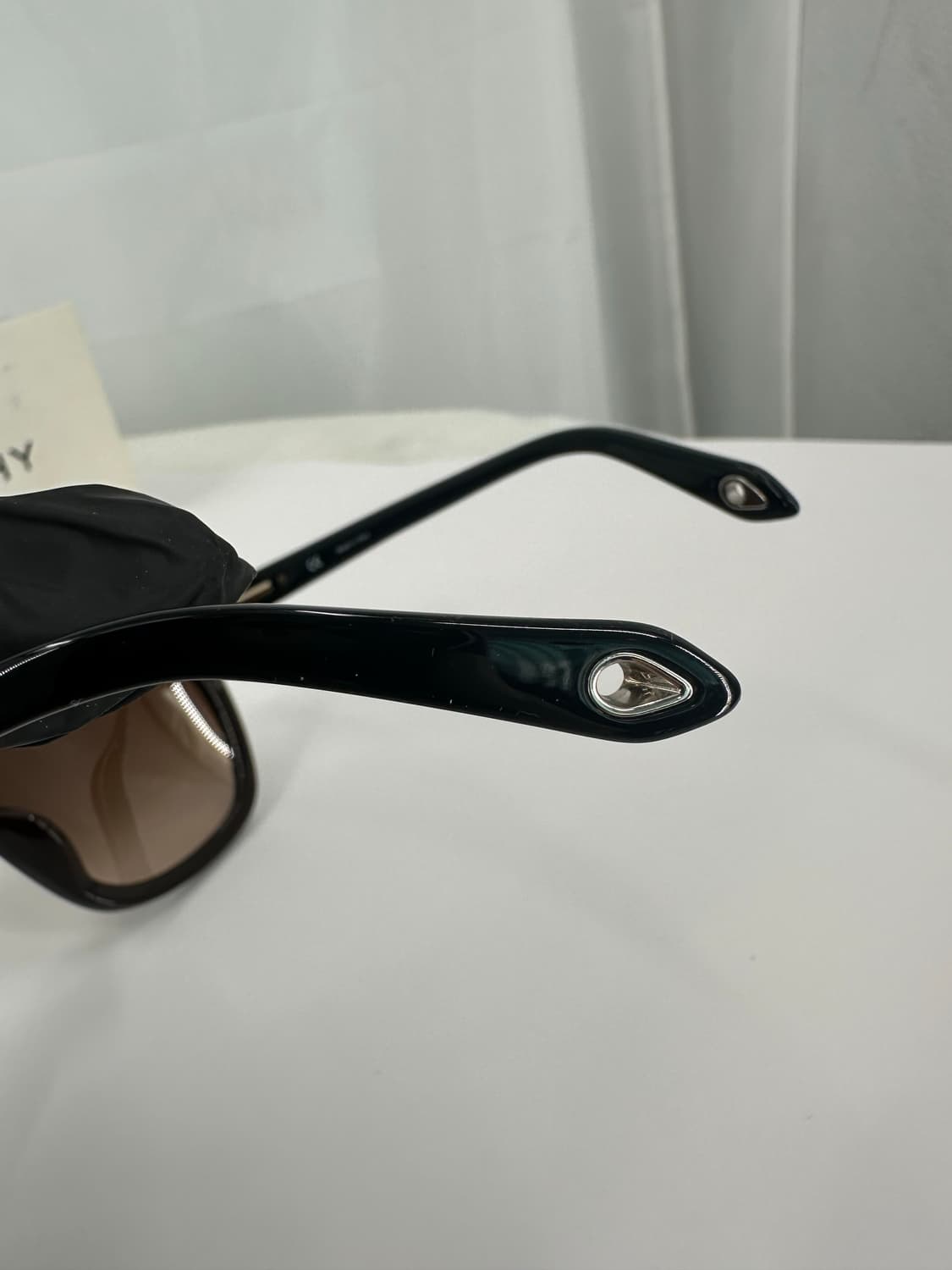 [새상품 무료배송] 정품 지방시 Made in Italy 선글라스 상품이미지6