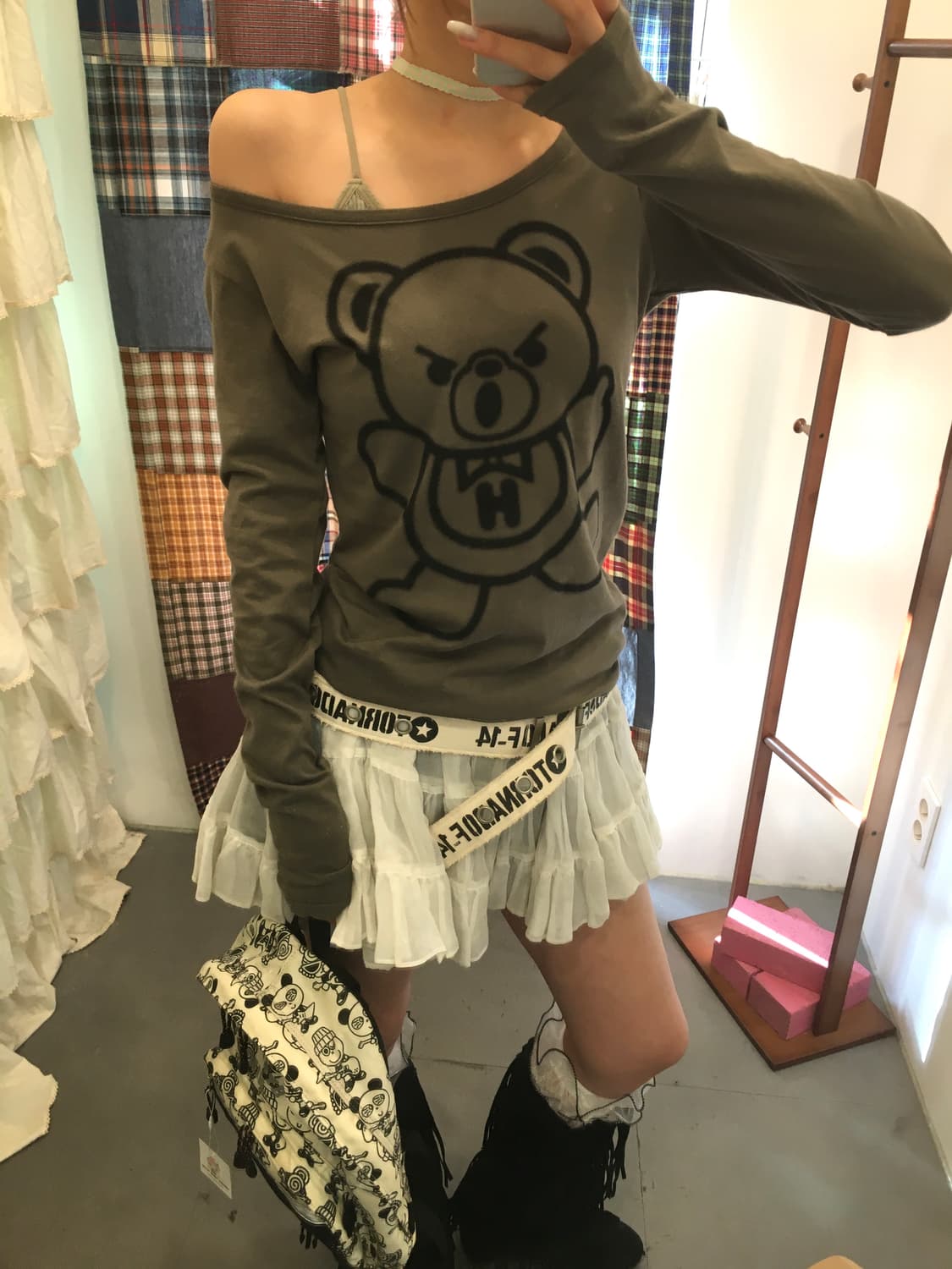 히스테릭글래머 퍽베어 카키 롱슬리브 상품이미지4