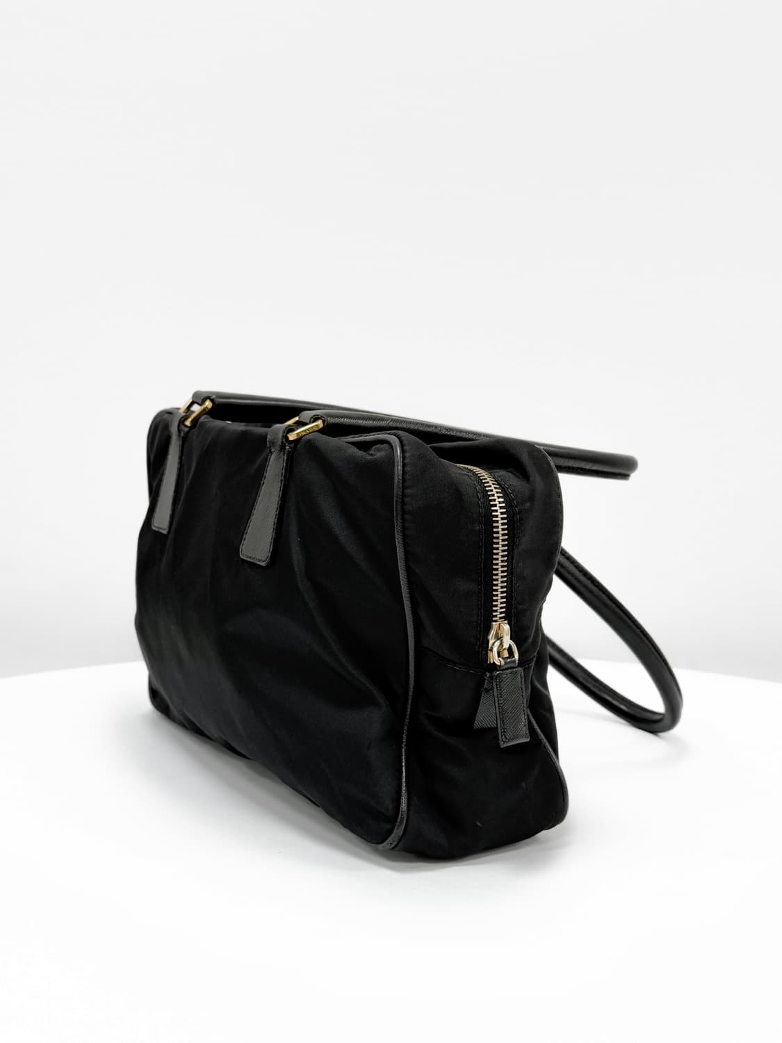 프라다 테수토 나일론 스퀘어 숄더백 상품이미지4