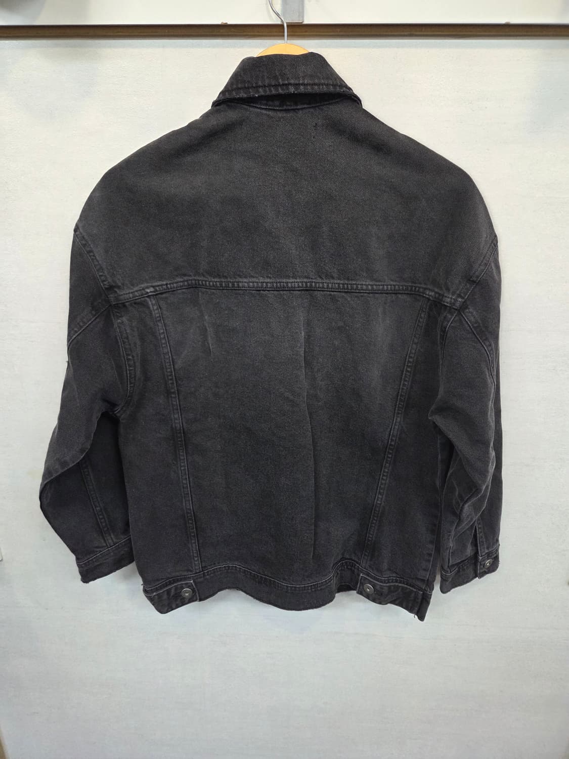 자라 오버핏 데미지 흑 데님자켓 s 상품이미지2