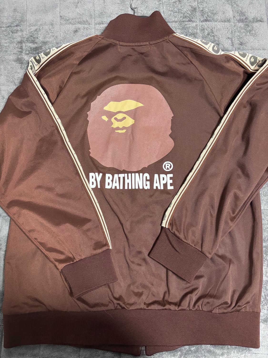 BAPE 베이프 에이프 브라운 트랙 져지 상품이미지2