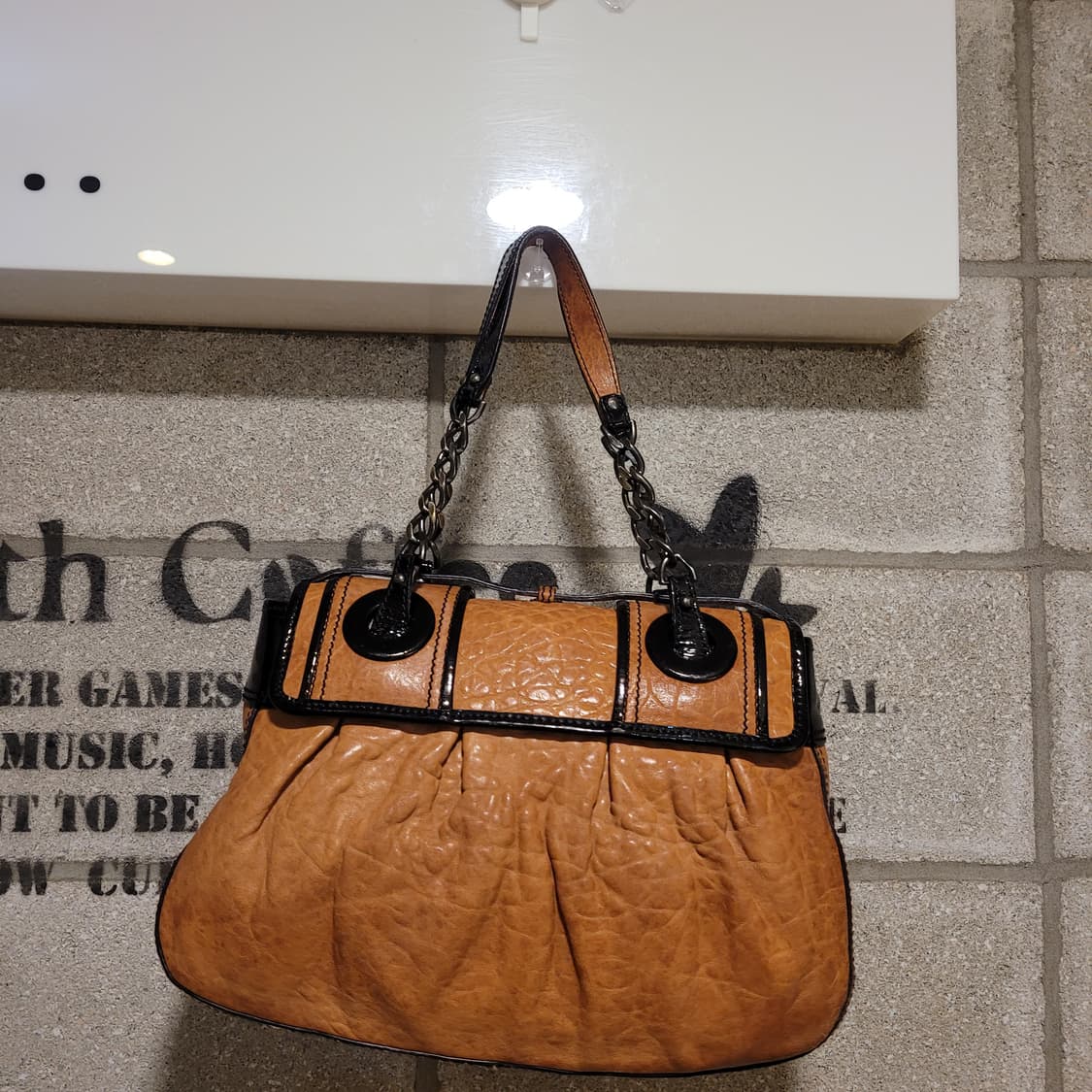 펜디 체인 B백 상품이미지2