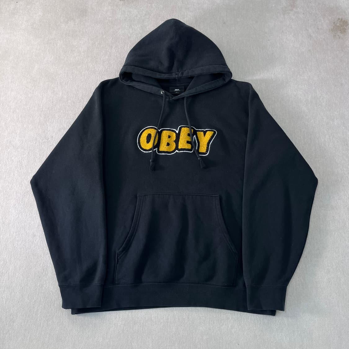 100 오베이 자수로고 후드티 상품이미지1