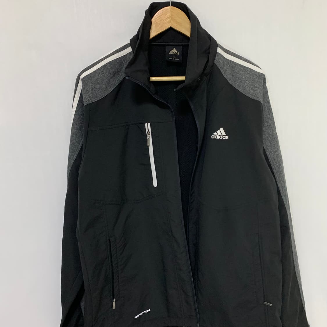 아디다스 빈티지 블랙/그레이 삼선 바람막이 집업 져지 110 상품이미지3