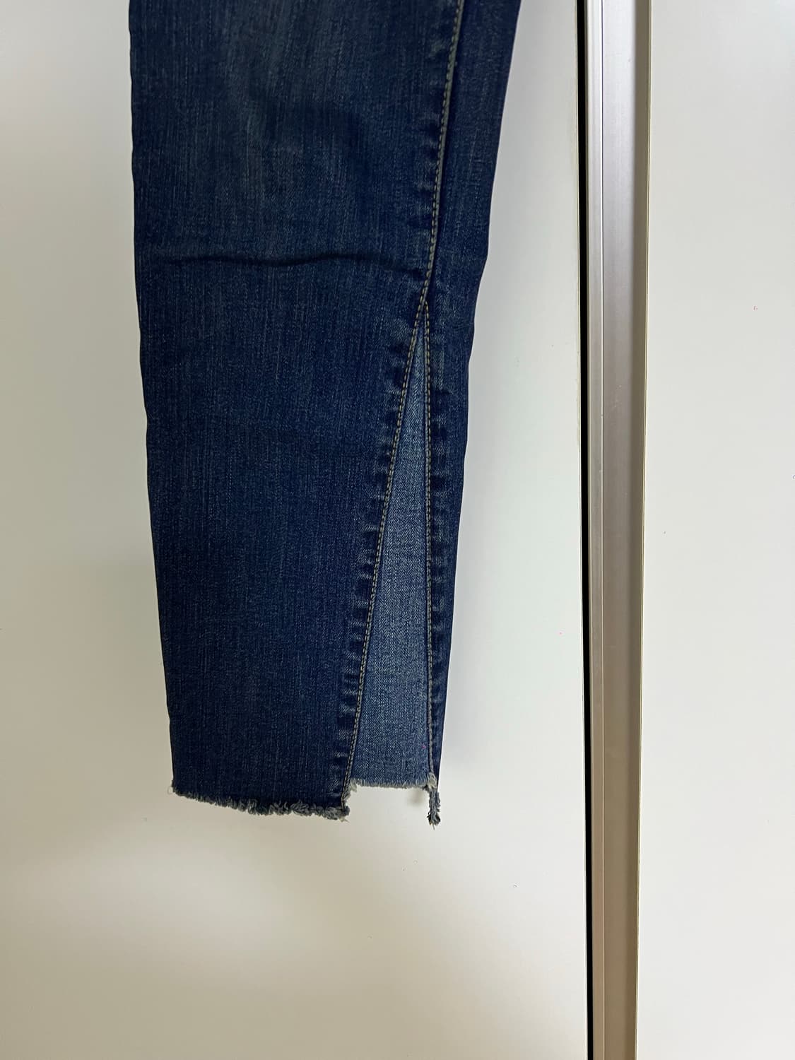 마주 슬림스트레이트 청바지 상품이미지3