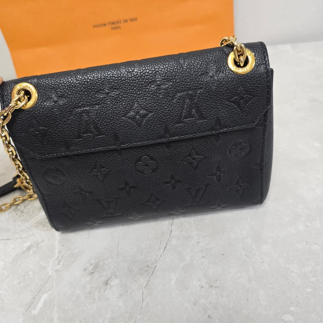 루이비통 앙프렝뜨 바뱅bb 판매 상품이미지2