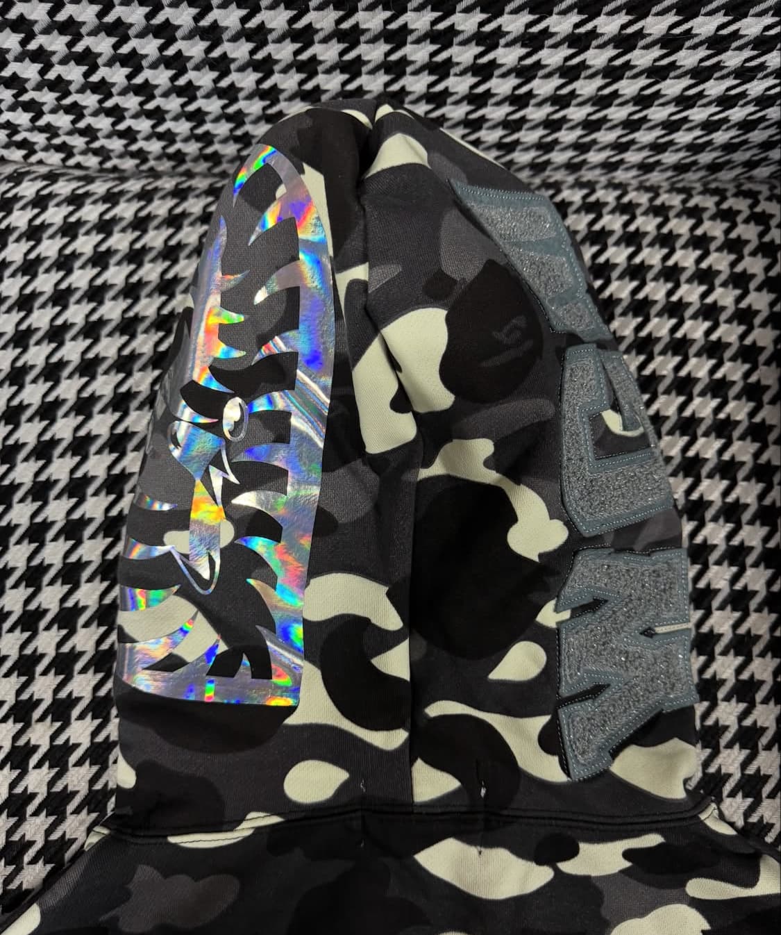 베이프 블링블링 샤크 후드집업 상품이미지2