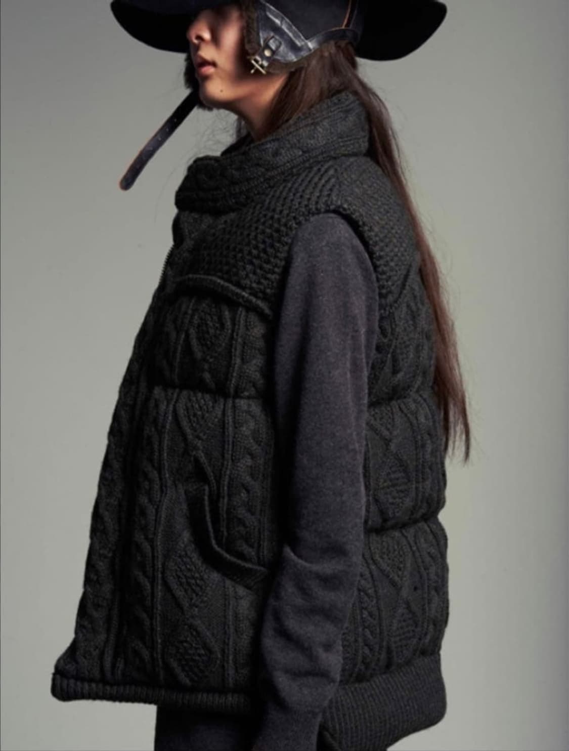 미하라 야스히로 케이블 니트 다운베스트 상품이미지8