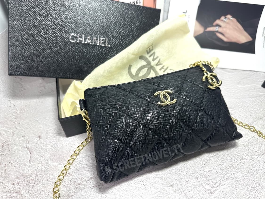 샤넬뷰티 캐비어 미니 체인 클러치 백 블랙 풀박스 상품이미지2