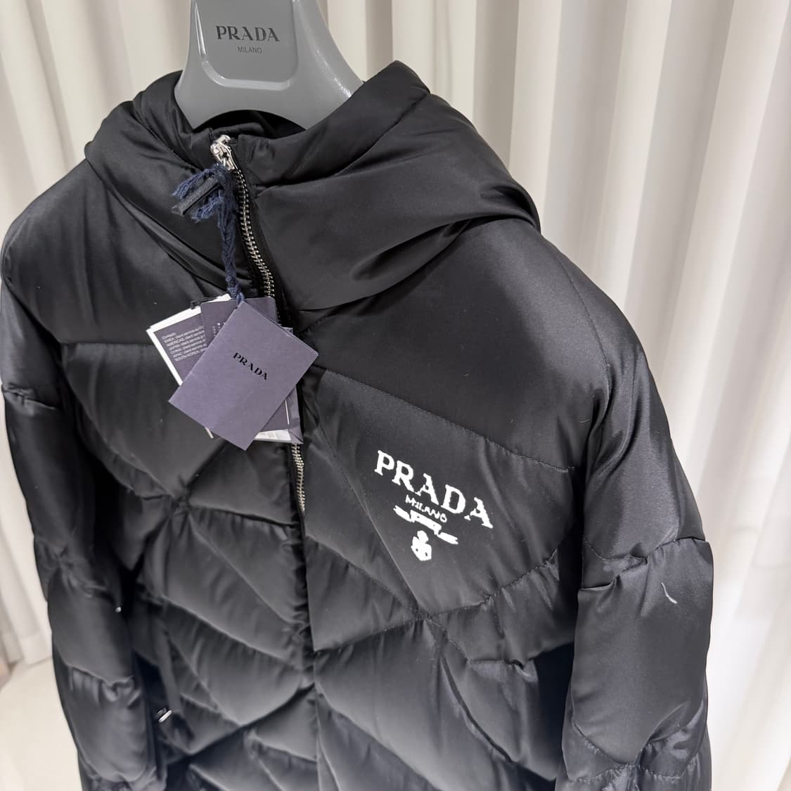 (S+/3XL) / 프라다 삼각로고 퀄팅 리나일론 롱 패딩 자켓 미사용 상품이미지5