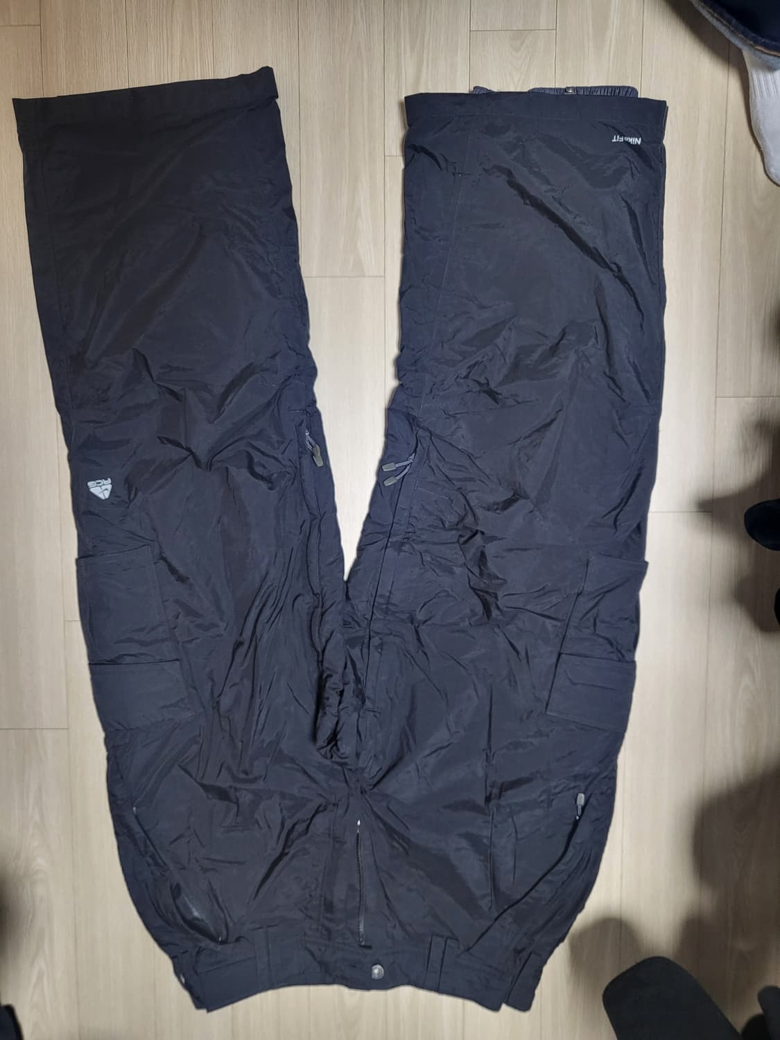 Acg보드복 팬츠 L 사이즈 팝니다 상품이미지2