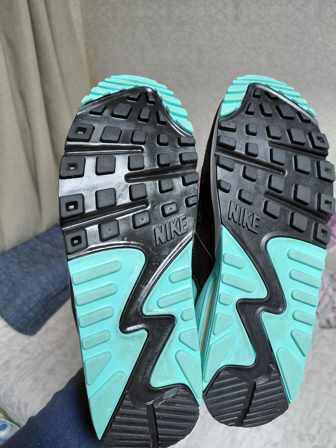 255  나이키 에어맥스  상품이미지4