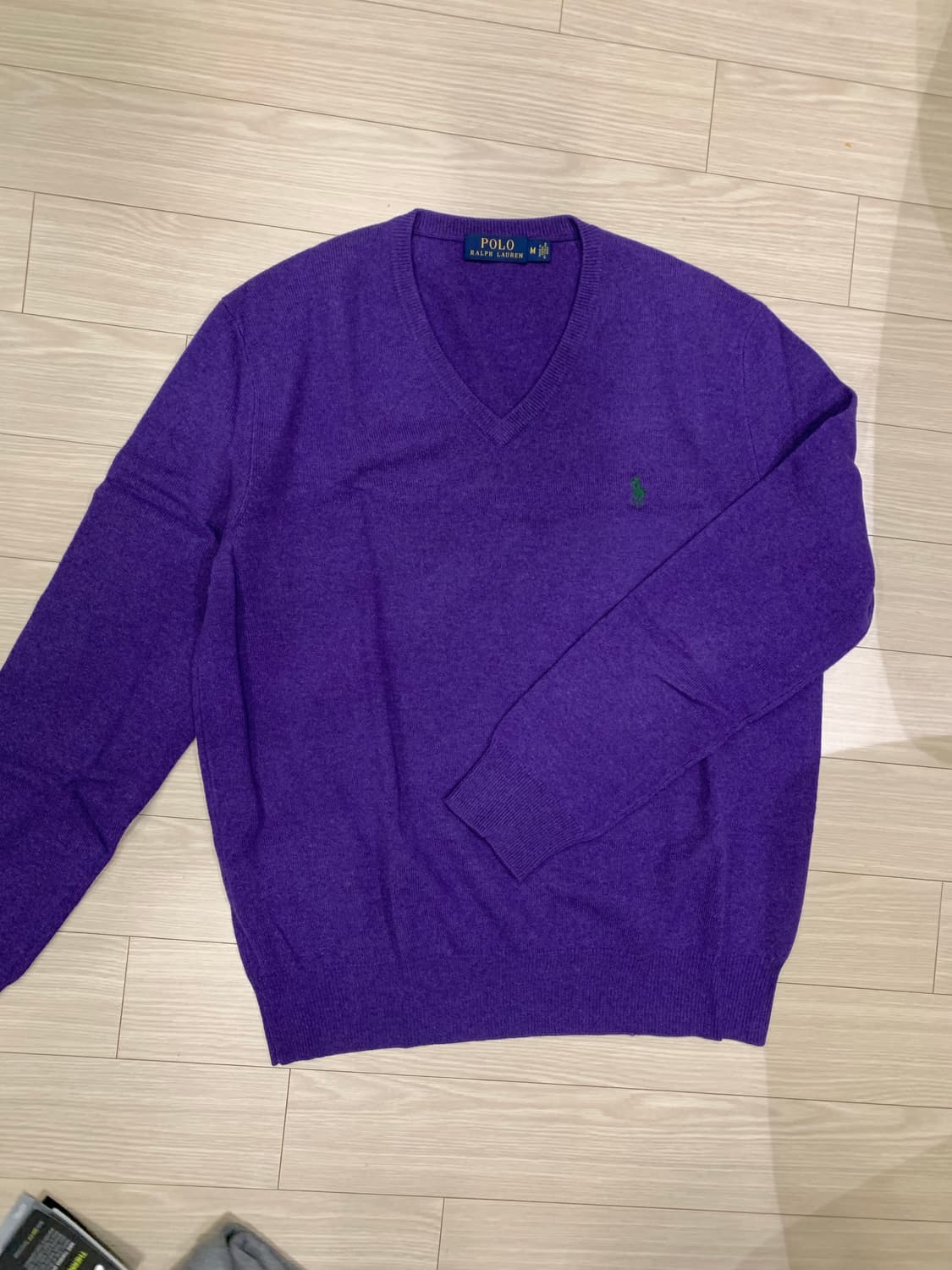 폴로 랄프로렌 퍼플 울 브이넥 니트 상품이미지2