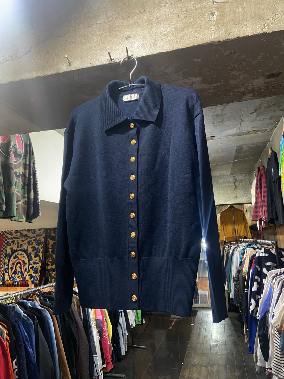 90s GIVENCHY 지방시 골드 버튼 포인트 가디건 상품이미지1