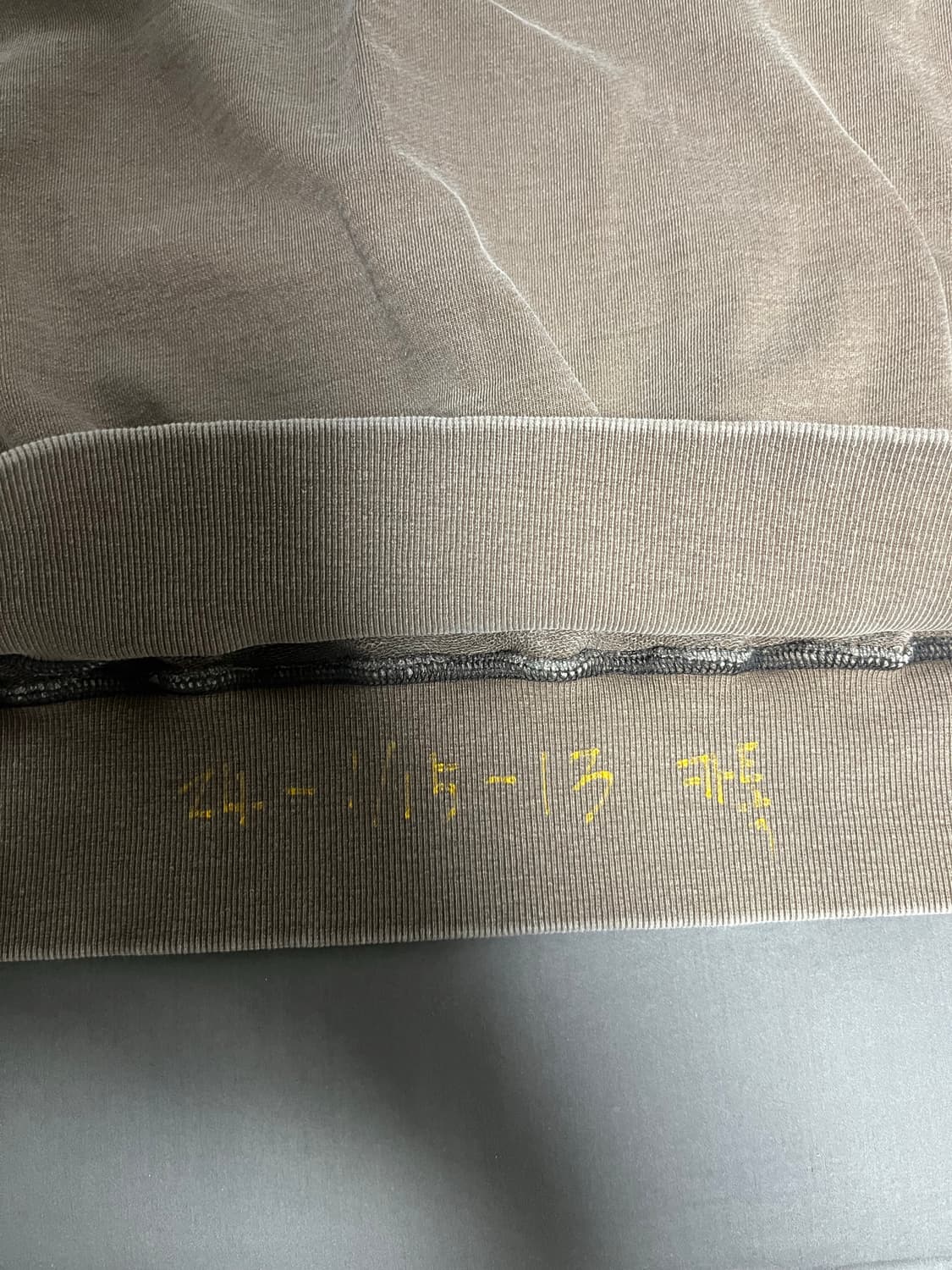 아트이프엑츠 워싱 맨투맨 상품이미지3