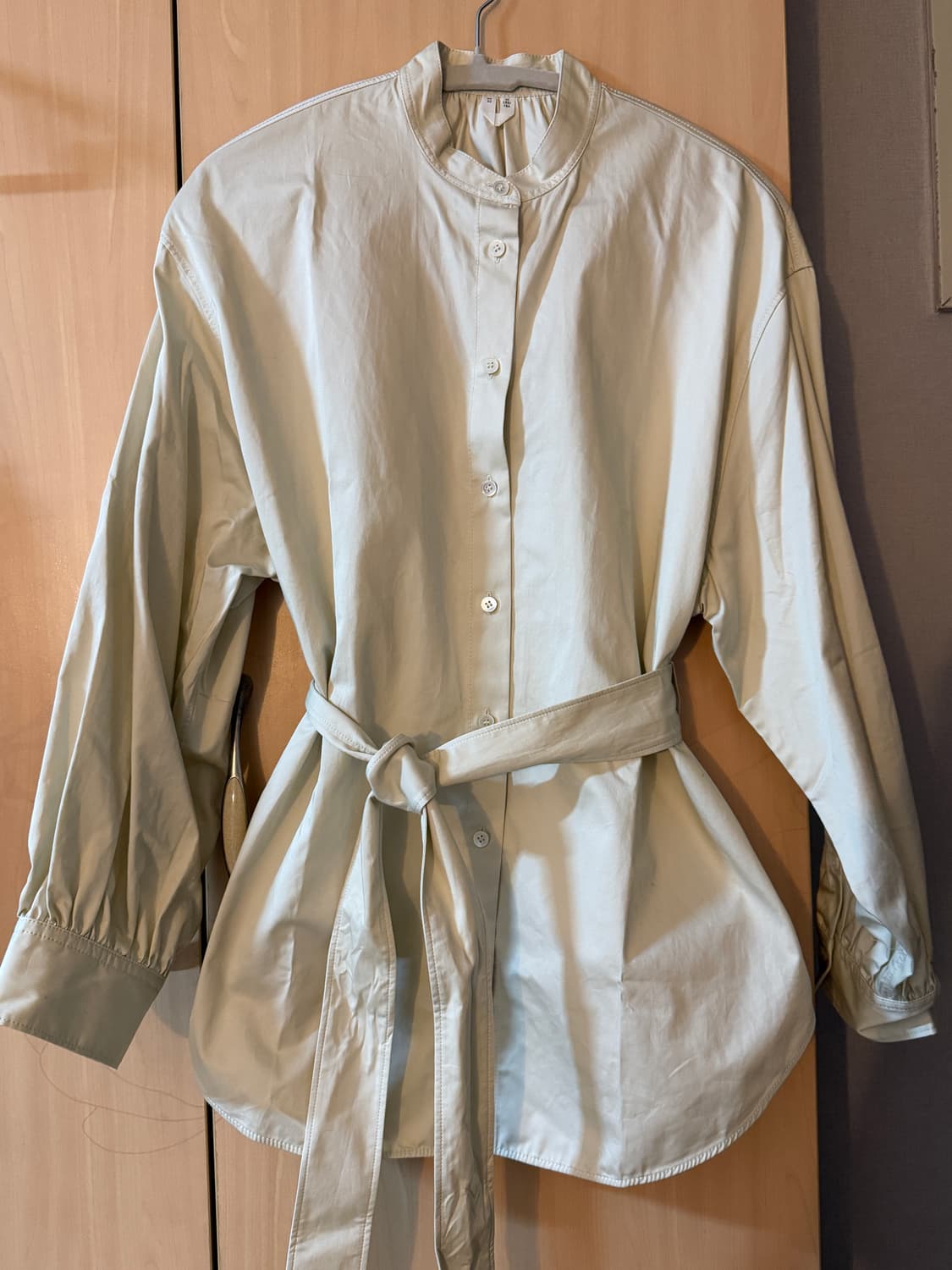 [새상품] ARKET 아르켓 타이 블라우스 아이보리 32 상품이미지3