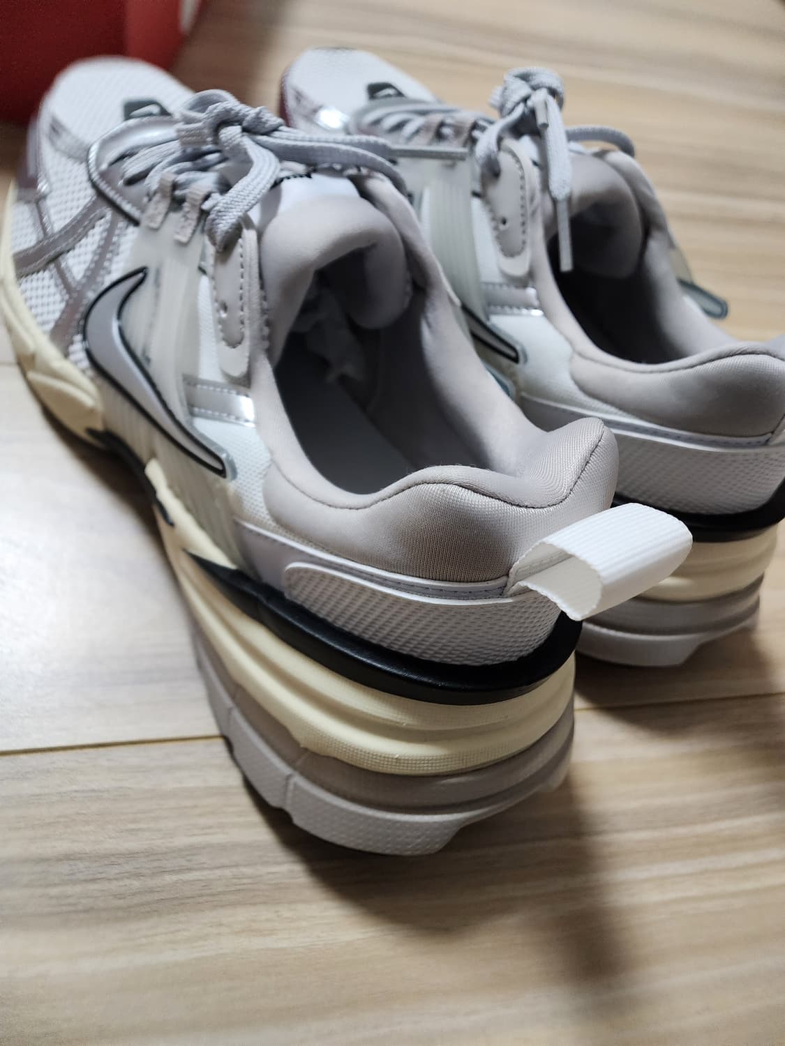 나이키v2k운동화스니커즈280사이즈 상품이미지8