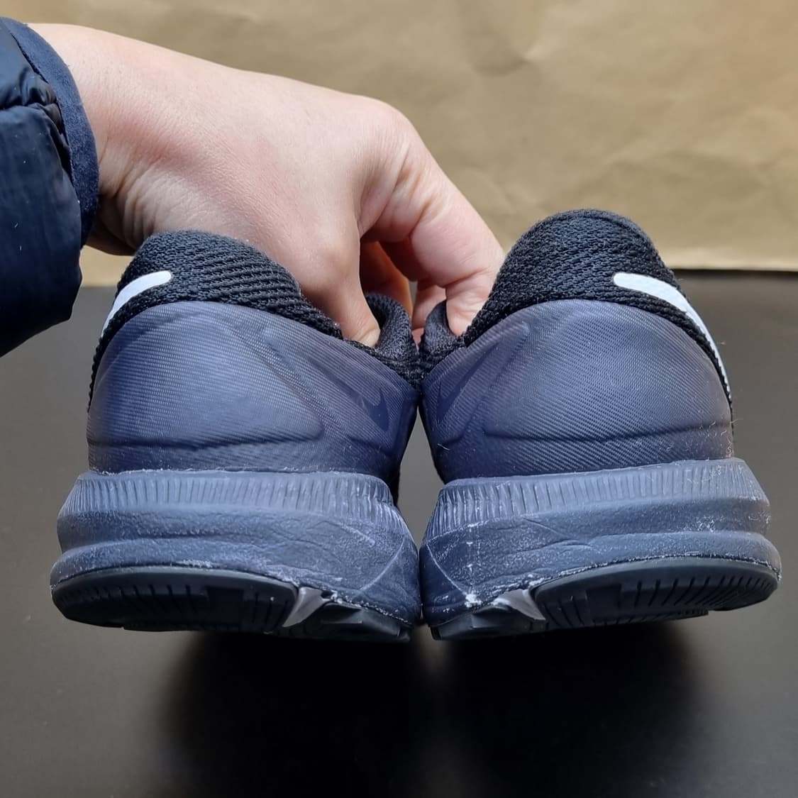 나이키 에어줌 스트럭처22 여성운동화230  상품이미지5