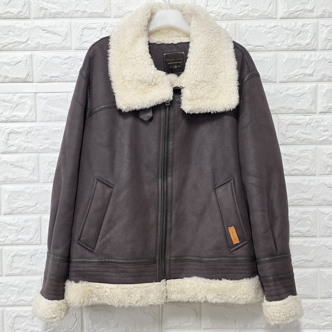 택포) 19s 써스데이 아일랜드 무스탕 M 상품이미지1