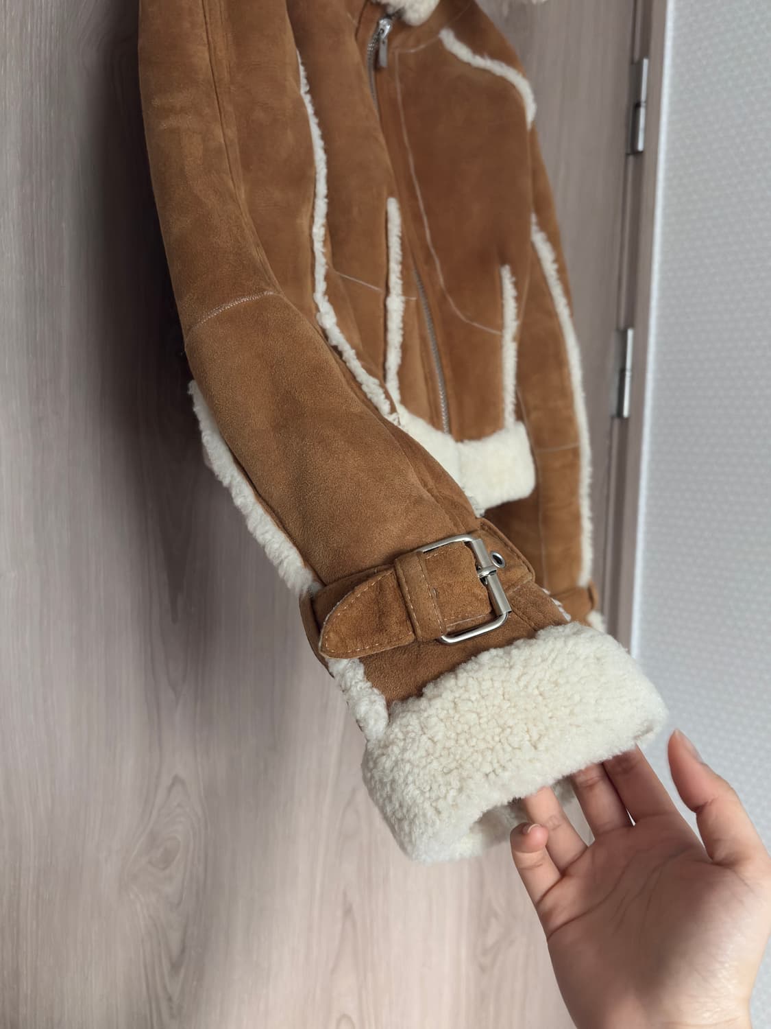 Knwls FW20 램스킨 시어링 무스탕 자켓 상품이미지5