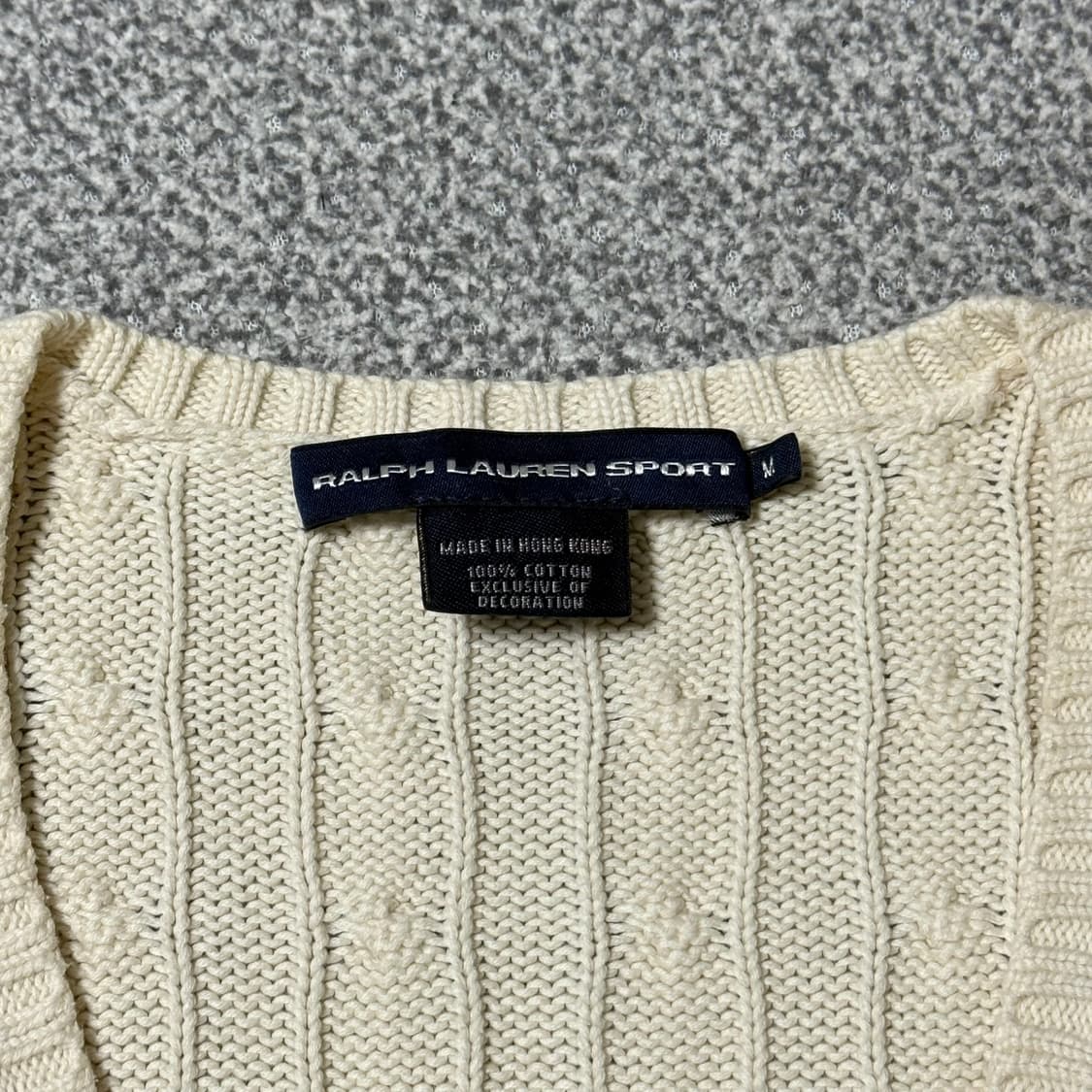 폴로 랄프로렌 꽈배기 브이넥 니트 여성용 상품이미지4