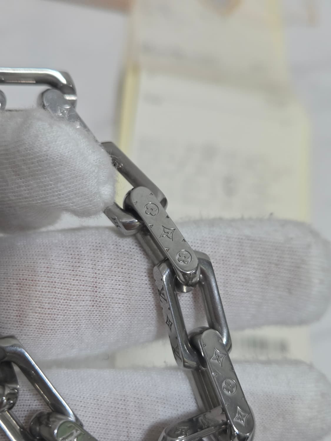 [새상품급] 루이비통 버질아블로 모노그램 체인 팔찌 M Size 상품이미지5