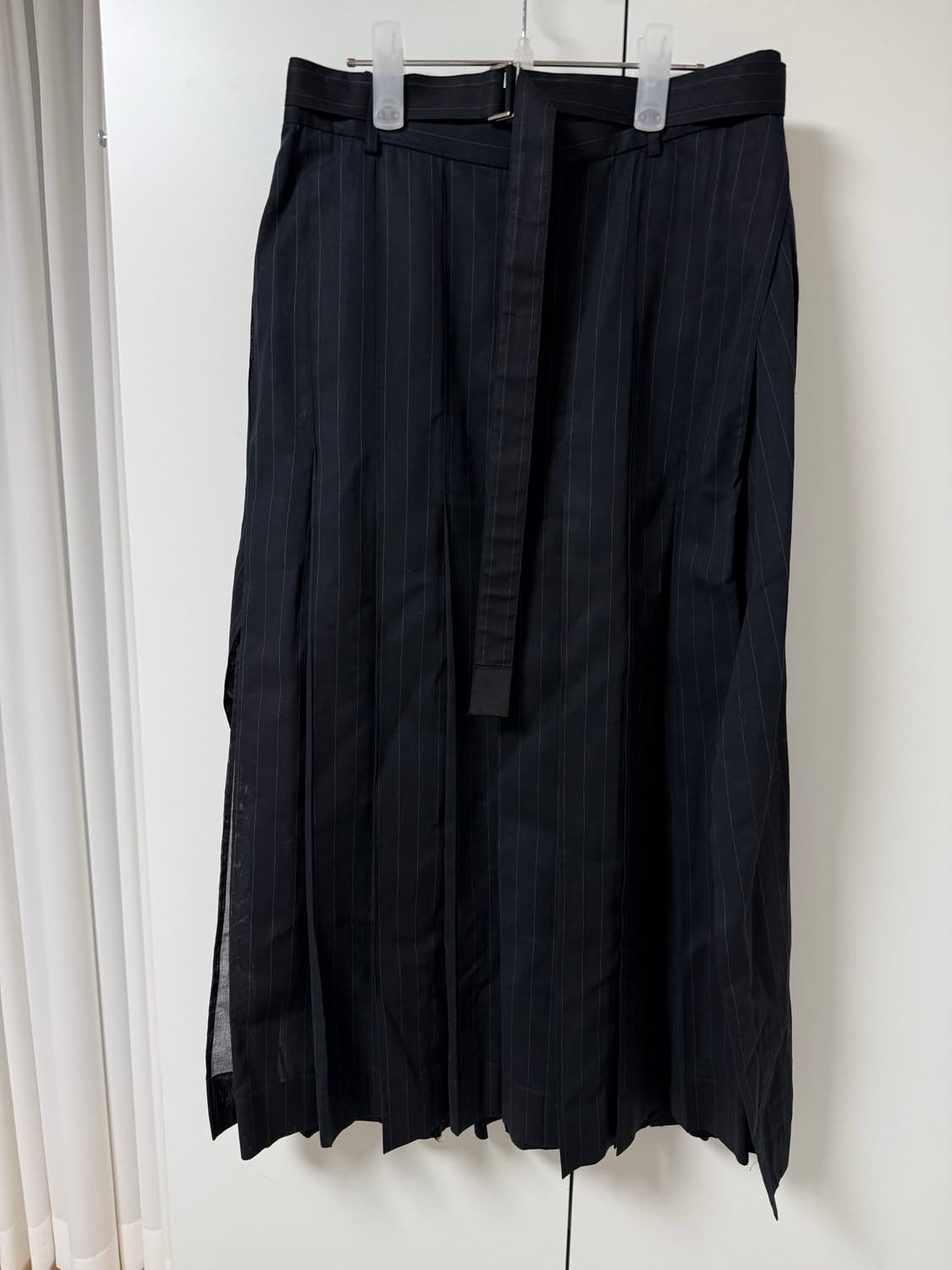 SACAI 사카이 핀스트라이프 스커트 상품이미지3